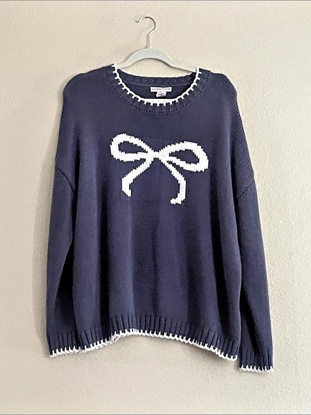 Sincerely Jules Bow Crewneck Sweater in Blue & White Size Large